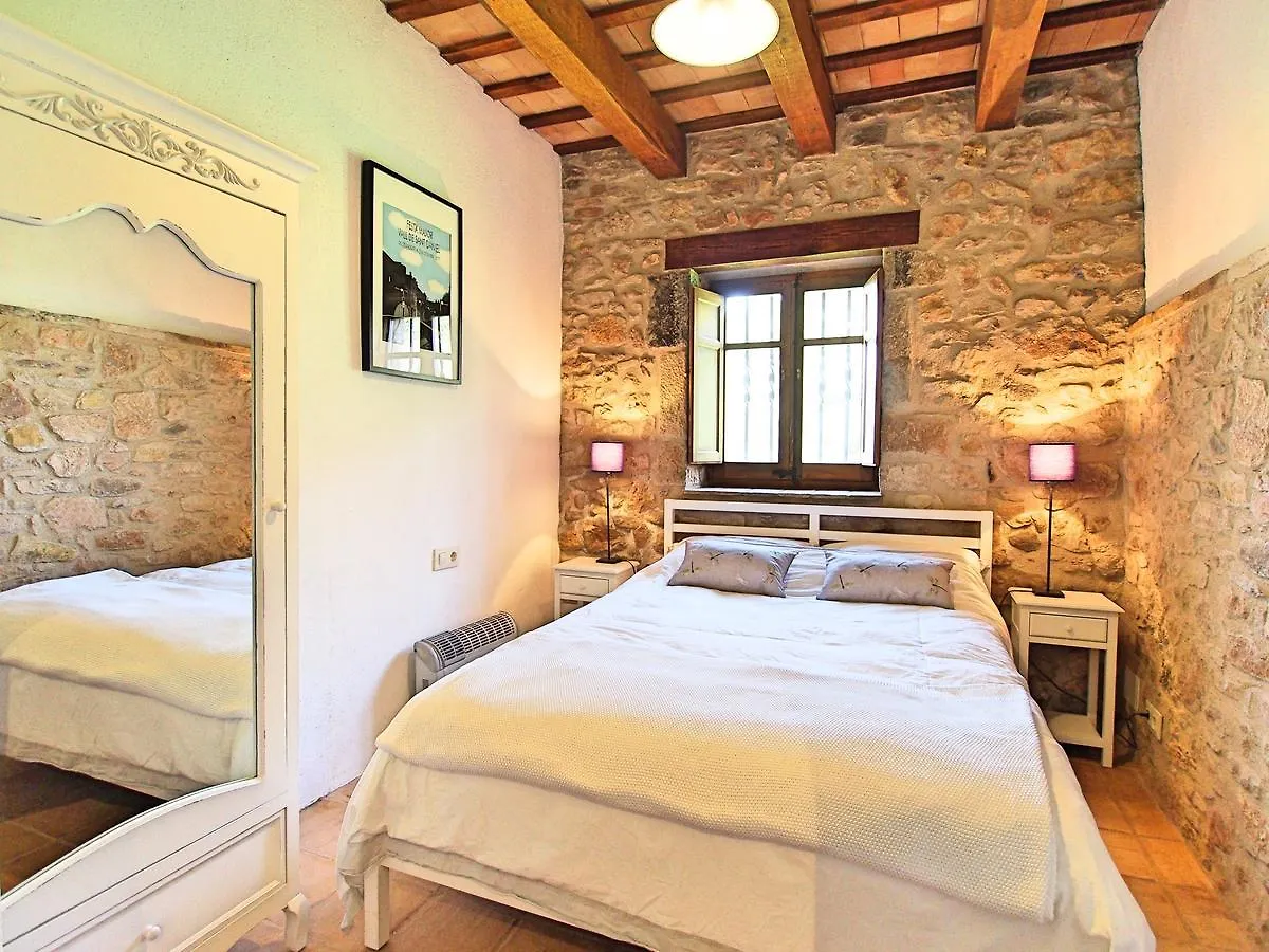 Sleep & Stay Can Campana Girona 0*,  Spain